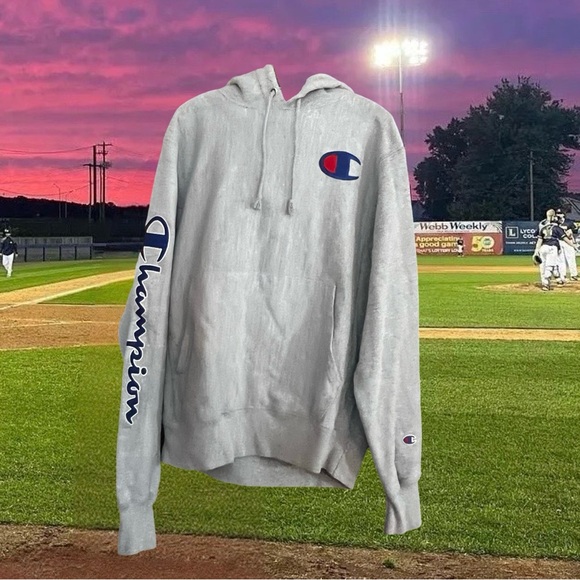 Men’s Small Thick Reverse Weave Champion Hoodie - Picture 1 of 6